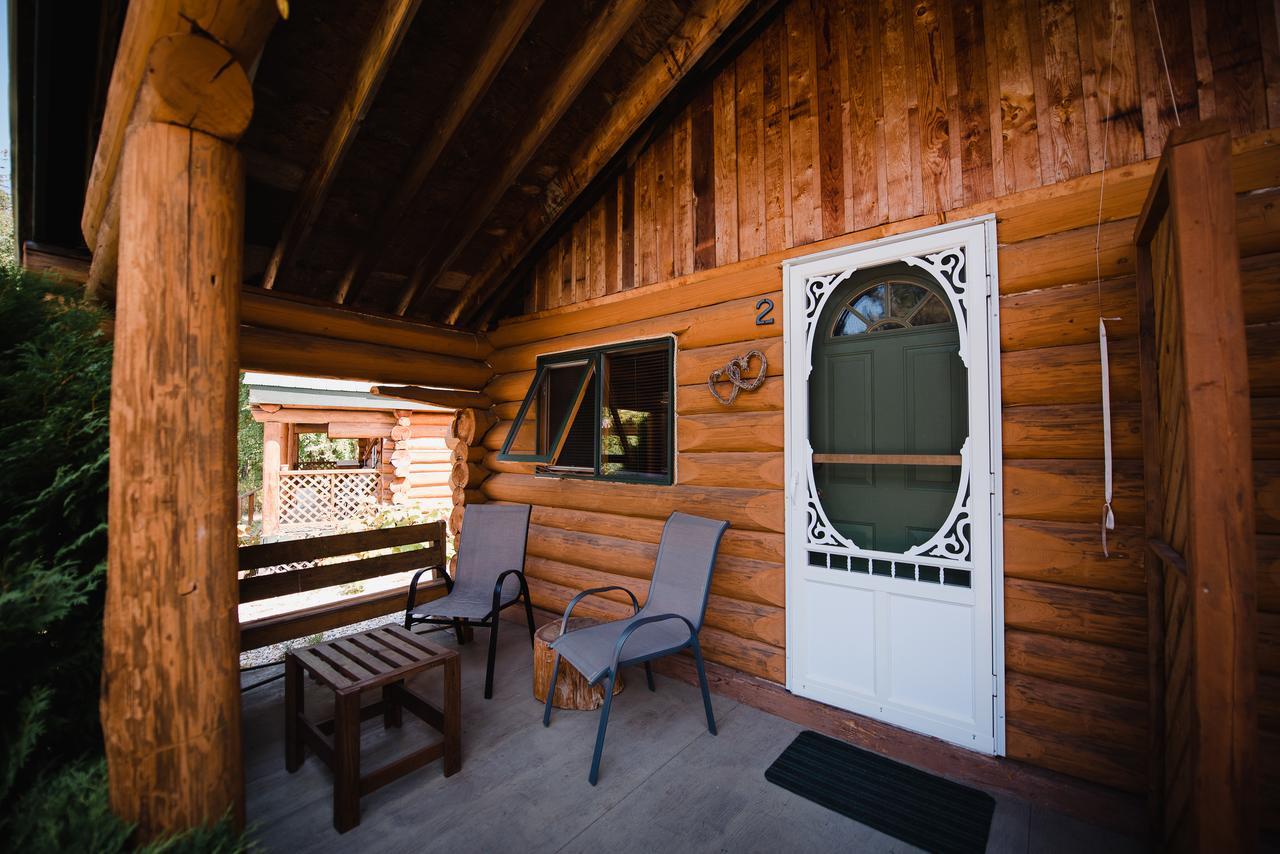 Cedar Haven Cabins And Resort Clearwater Ngoại thất bức ảnh