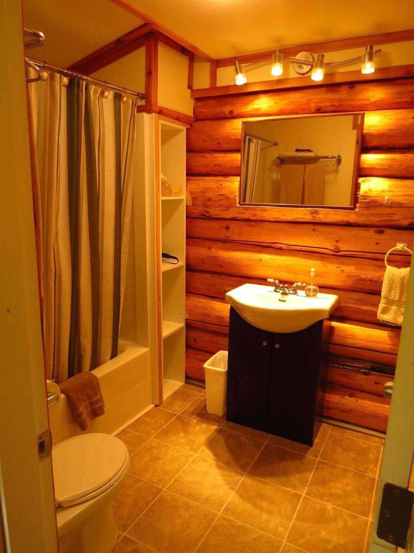 Cedar Haven Cabins And Resort Clearwater Ngoại thất bức ảnh
