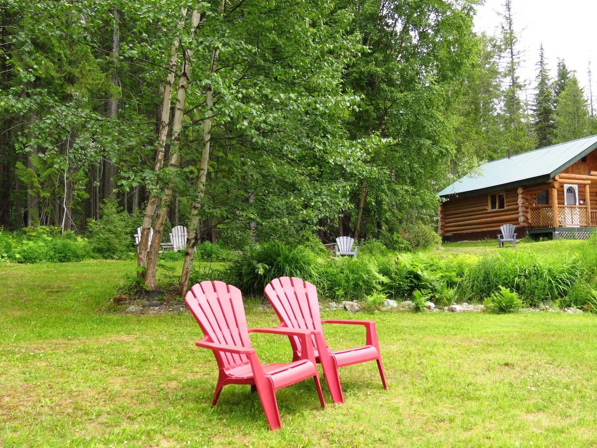 Cedar Haven Cabins And Resort Clearwater Ngoại thất bức ảnh